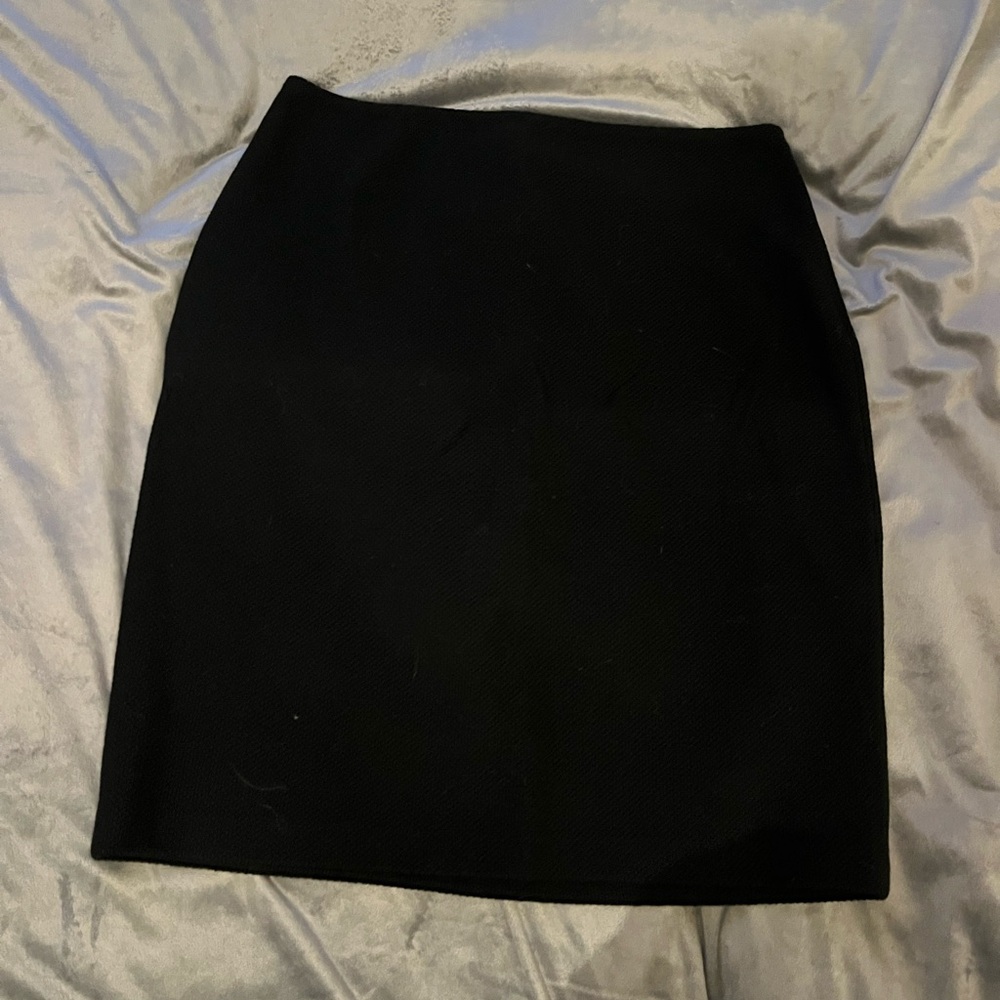St. John Caviar Black Wool Skirt